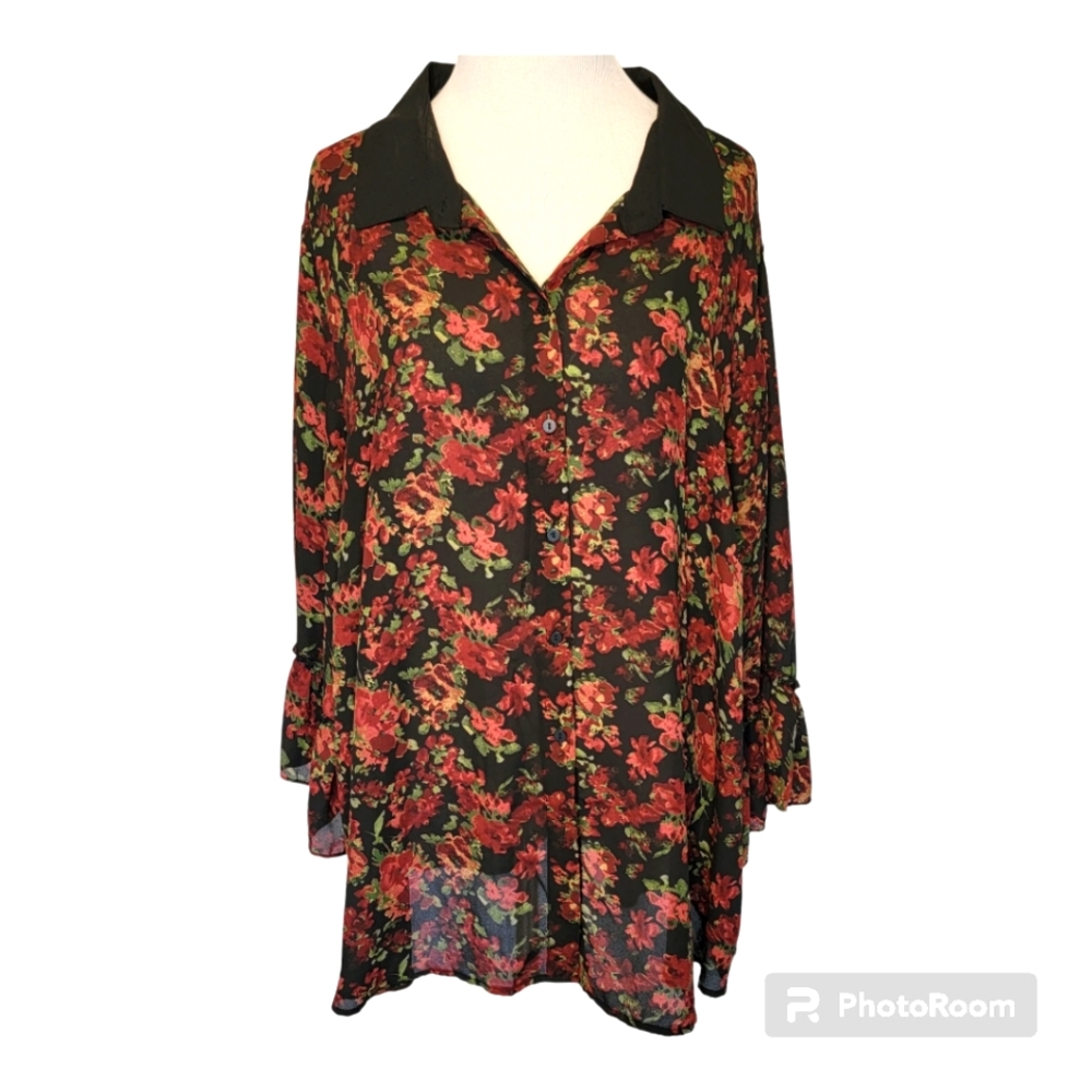 Violet + Claire Women's Plus Size Floral Button-Up Blouse w/ Ruffle Sleeves - 3X